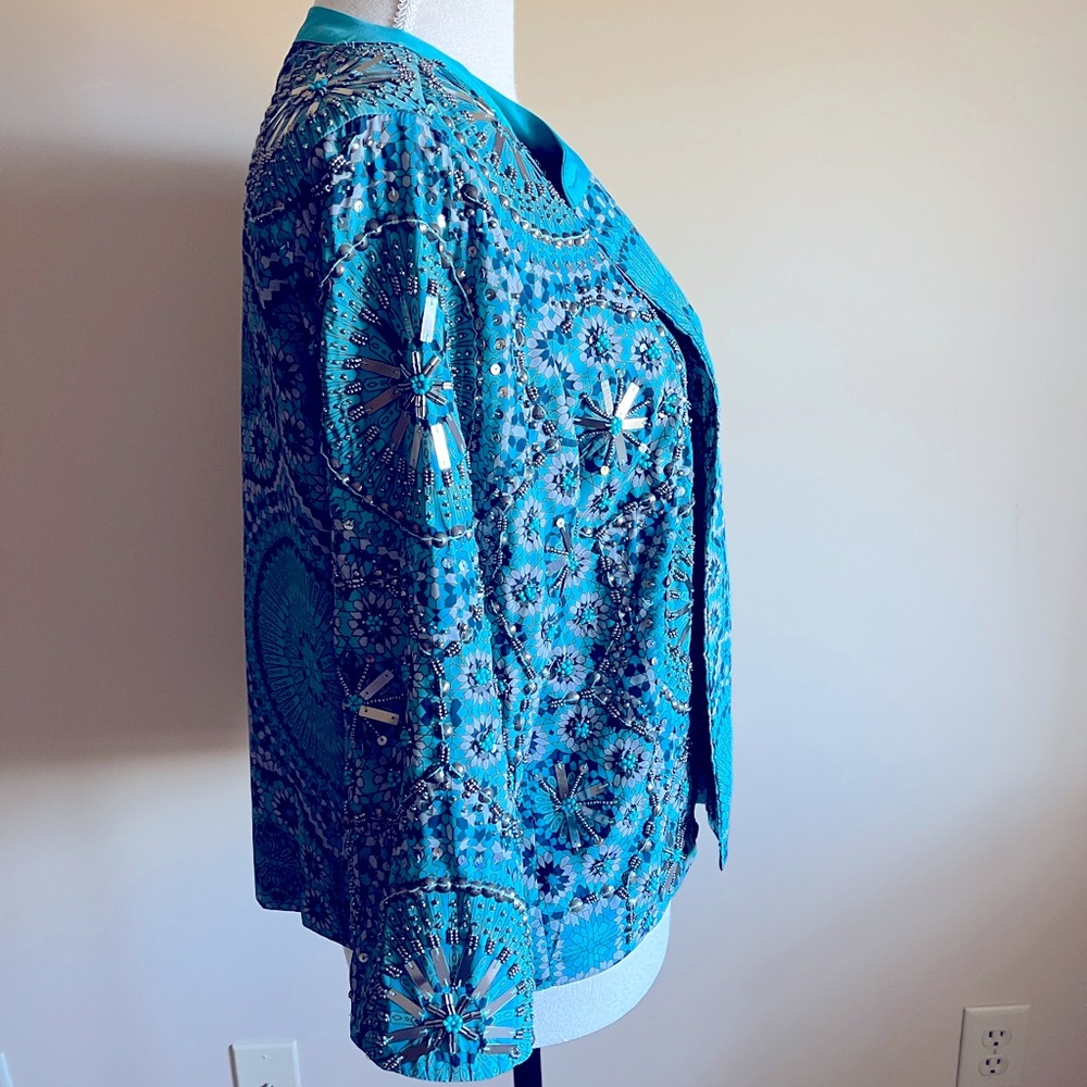 Blue Patterned Women's Top - Picture 3 of 12